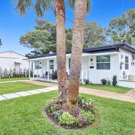 Hallandale Beach Modern Apartment Chic Backyard Exterior foto