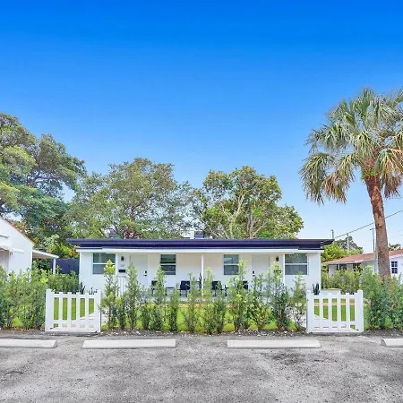 Hallandale Beach Modern Apartment Chic Backyard Exterior foto